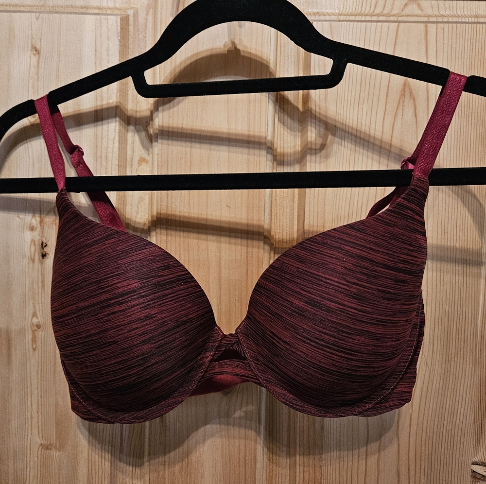 Victoria’s Secret Perfect Shape Bra 34D